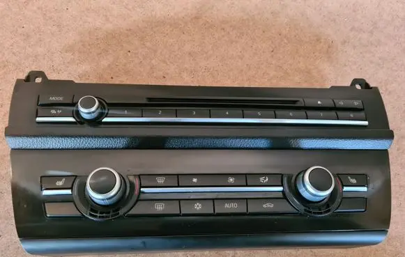 BMW 5 F10 F11 Climate control unit 9285341