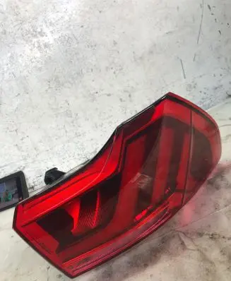 Audi Q3 F3 Rear/tail lights 83a945091