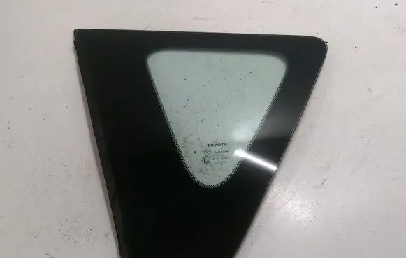 Toyota Verso Rear side window