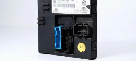 Audi A6 S6 C6 4F Comfort/convenience module 4F0907289C