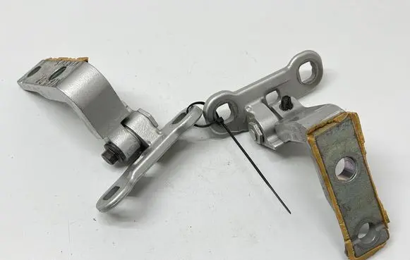Volvo XC60 Front door hinge set A046572