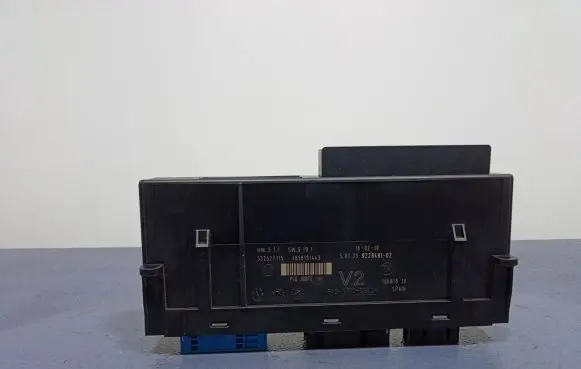 BMW 5 F10 F11 Comfort/convenience module 9228491