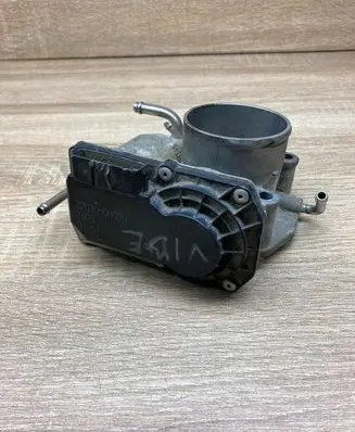 Toyota Camry Throttle body valve 220300H030 01264