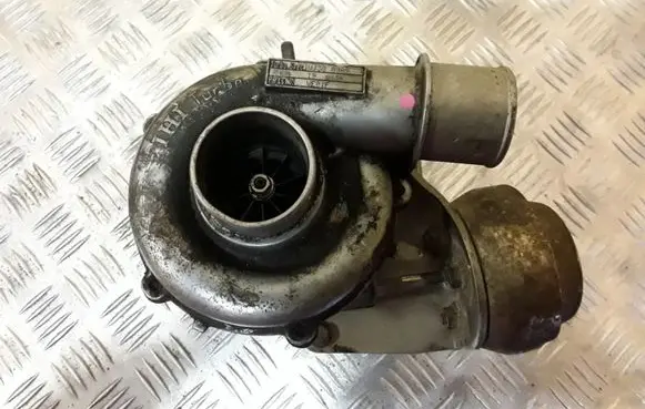Ford Ranger Turbo VJ380809 RHV419065R WE01F