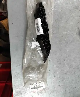 Lexus RX III Front bumper mounting bracket 5253548013