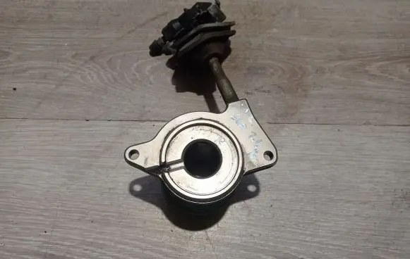 Volvo S60 Clutch release bearing slave cylinder 09181326