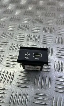 KIA Sportage USB socket connector 96120C5000