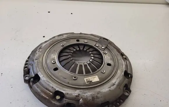 Renault Trafic III (X82) Pressure plate 302052965R TH7158