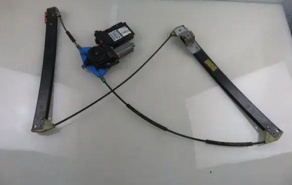 Front door window regulator with motor