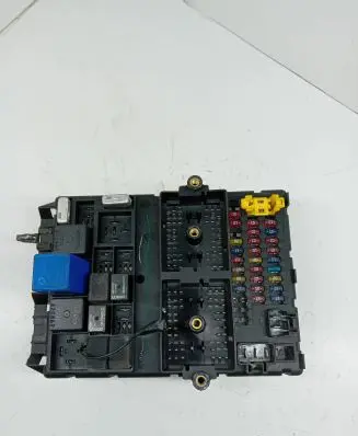 Jeep Grand Cherokee (WJ) Fuse module 56038406AJ