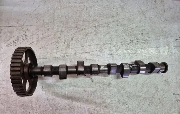 Volkswagen Golf II Camshaft 049109111 026