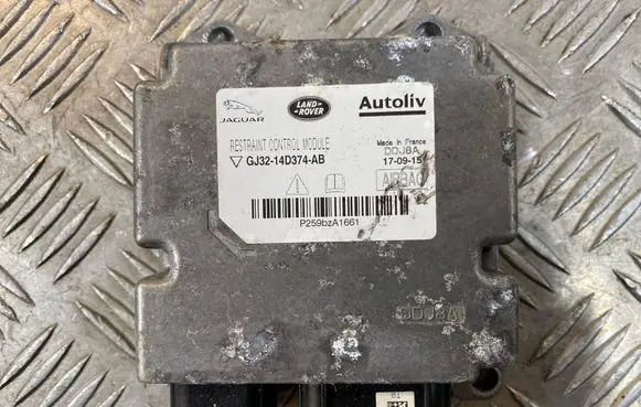 Land Rover Evoque I Airbag control unit/module GJ3214D374AB P2599ZA1661