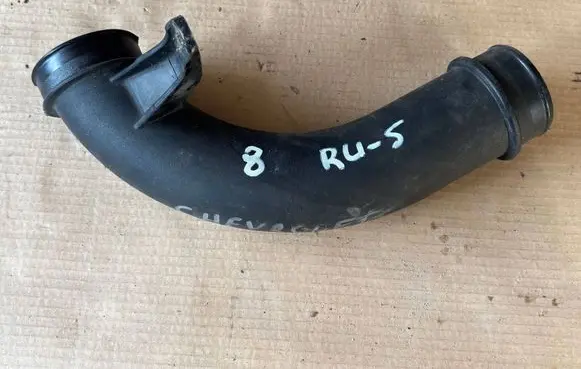 Intercooler hose/pipe