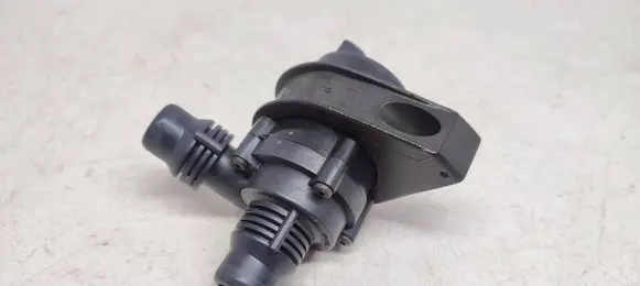 BMW X6 F16 Electric auxiliary coolant/water pump 9197085 702078340 T0130579