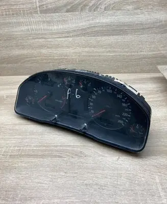 Audi A6 S6 C5 4B Speedometer (instrument cluster) 4B0920930K 110008948