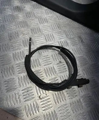 Skoda Superb B6 (3T) Engine bonnet/hood lock release cable 3t0823535A