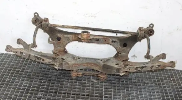 Nissan Juke I F15 Rear subframe 