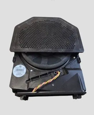 BMW 1 E81 E87 Subwoofer speaker 6513914314301 61928910