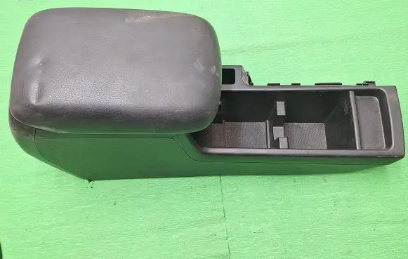 Subaru Forester SH Armrest