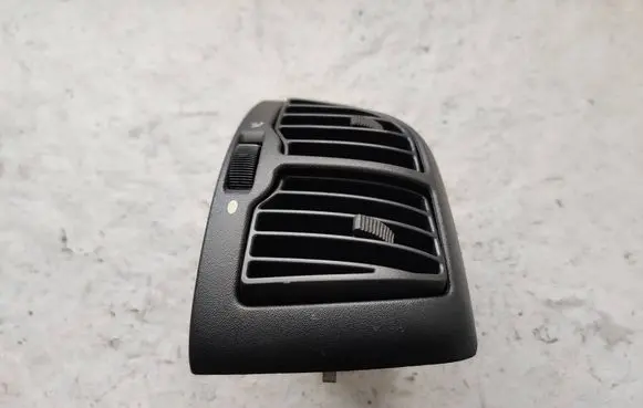 Fiat Ducato Dash center air vent grill 130422602