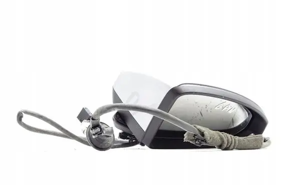 Audi TT TTS RS Mk3 8S Front door electric wing mirror 