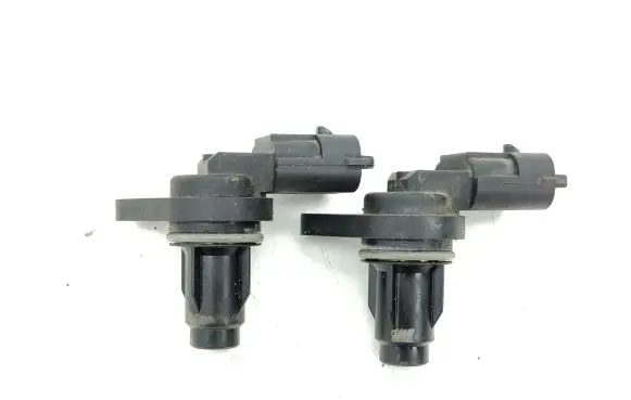 KIA Sportage Camshaft position sensor 393502B030