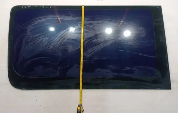 Volkswagen Crafter Rear side window 43R001167