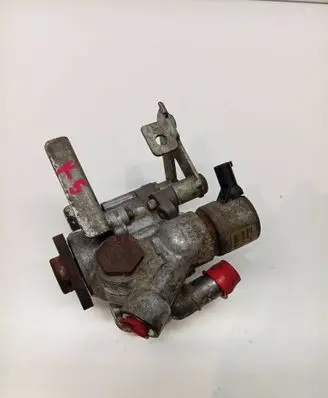 BMW 5 E60 E61 Power steering pump 7735442101