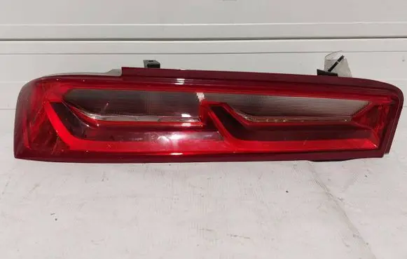 Chevrolet Camaro Rear/tail lights 84136772