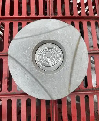 Mazda 626 Original wheel cap C00137191