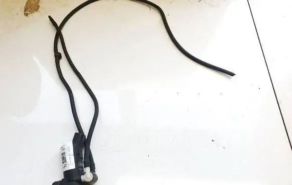 Ford Mondeo MK IV Windscreen/windshield washer pump 1s7117k624fe 1s71-17k624-fe