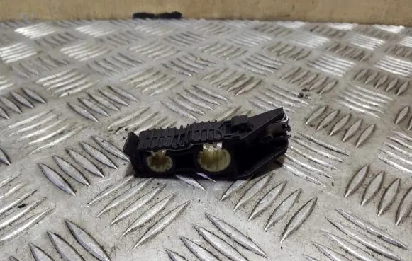 Volvo XC90 Other engine bay part