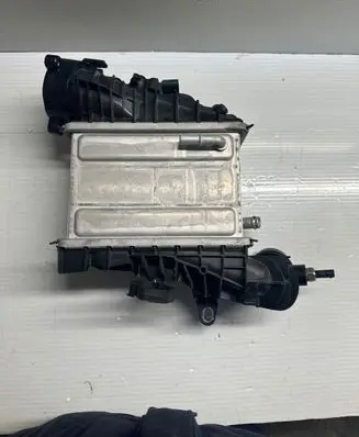 Volvo V90 Cross Country Intercooler radiator 32339085