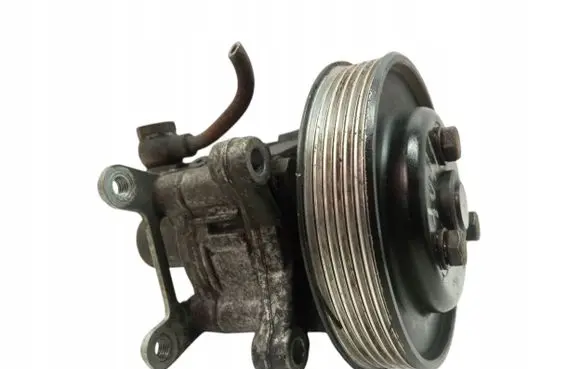 BMW 3 E36 Power steering pump 2106126