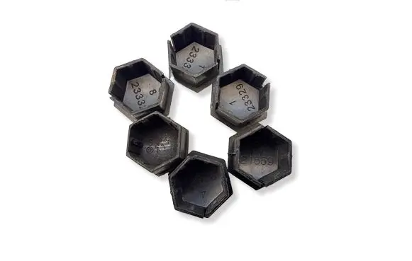 Opel Mokka B Wheel nut cap/cover 