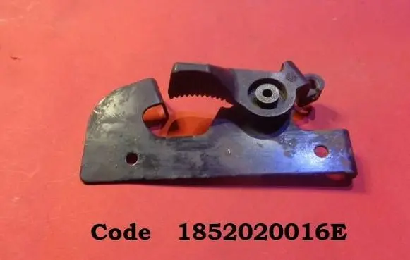 Citroen Xsara Engine bonnet (hood) release handle 1852020016E