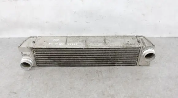 BMW 5 E60 E61 Intercooler radiator 7791909 17517791909