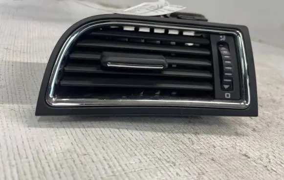 Skoda Superb B6 (3T) Dashboard side air vent grill/cover trim 3T0819701 1461148