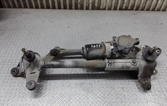 Honda Accord Front wiper linkage and motor