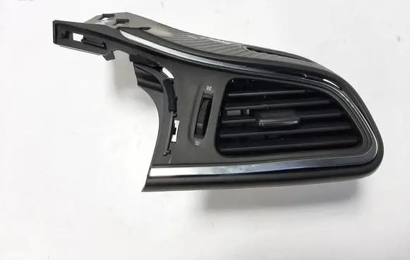 Renault Kadjar Dashboard air vent grill cover trim 687609223R 687600347R