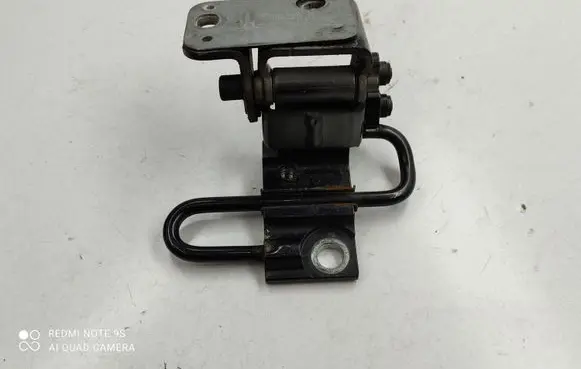 Audi Q7 4L Rear door lower hinge 4L0833411A