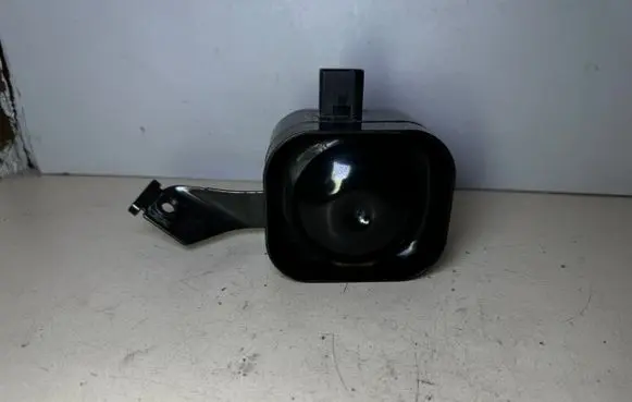 Audi A6 S6 C5 4B Alarm system siren 8L0951605 F005V00079