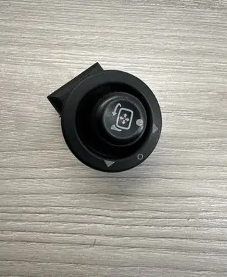 Wing mirror switch