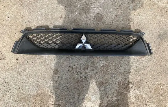 Mitsubishi ASX Front bumper upper radiator grill 6402A217 6402A216
