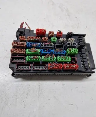 Mercedes-Benz ML W163 Fuse module 1635450205