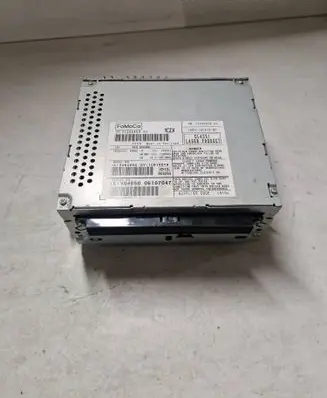 Volvo V70 Radio/CD/DVD/GPS head unit 31285459AA