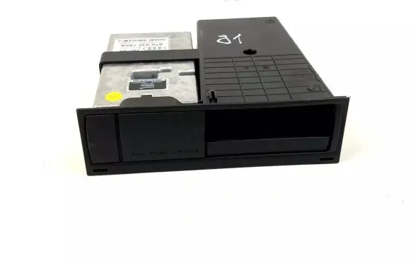 Audi A4 S4 B8 8K Head unit multimedia control 8T0035785A