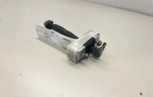 Lexus IS III XE30 Rear door check strap stopper 6863053040