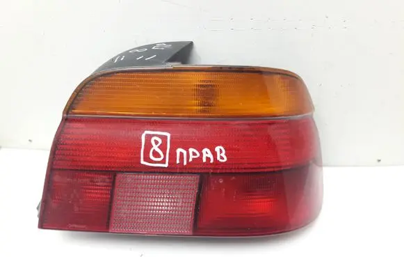 BMW 5 E39 Rear/tail lights 8358032 14603400