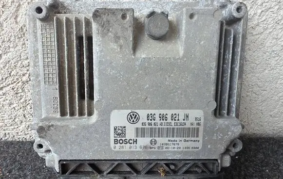 Seat Altea XL Engine control unit/module ECU 03G906021JN